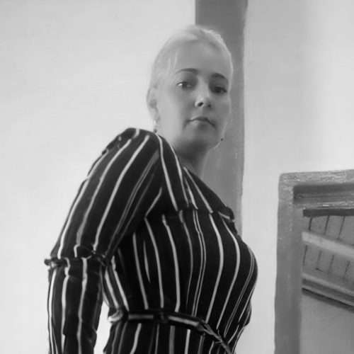Yulia Valle